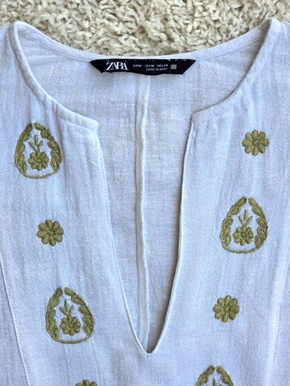 Zara Ivory Embroidered Boho Blouse Olive Green Peasant Top Flowy Sleeve Medium - Picture 10 of 12